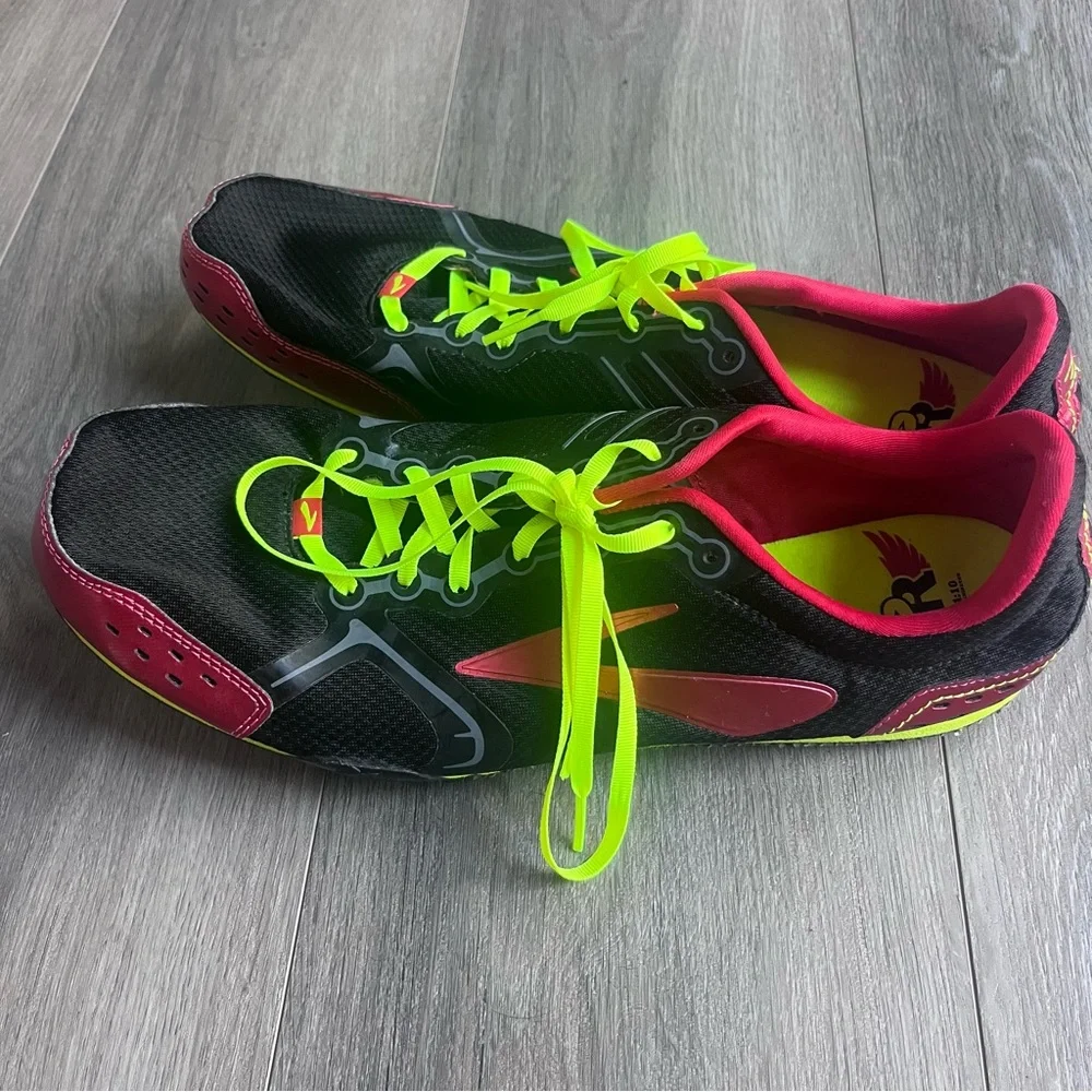 Brooks Men’s PR LD 4:10 Track and Field Athletic Shoes with Neon Laces 12.5